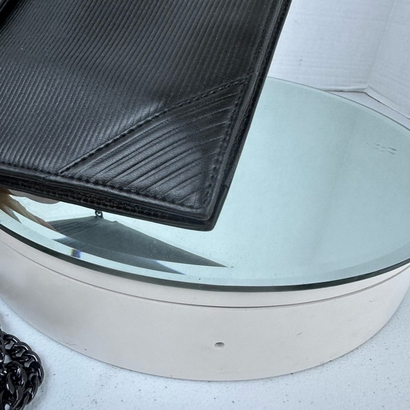 YSL Clutch Leather Crossbody - Picture 8 of 13